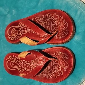 Olukai leather flip flops